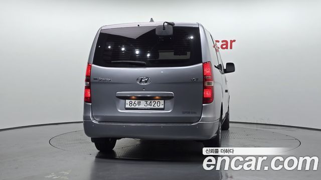 Hyundai Starex Новый Van 3-Seater Smart - фото 3