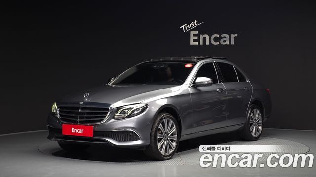 Mercedes-Benz E-Class W213 E450 4MATIC Exclusive - фото 0