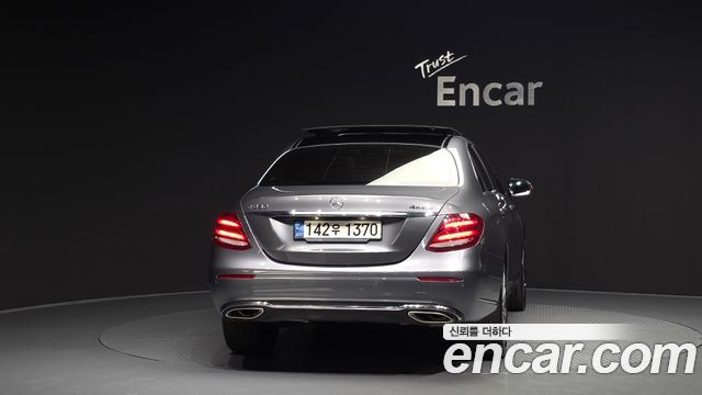 Mercedes-Benz E-Class W213 E450 4MATIC Exclusive - фото 3