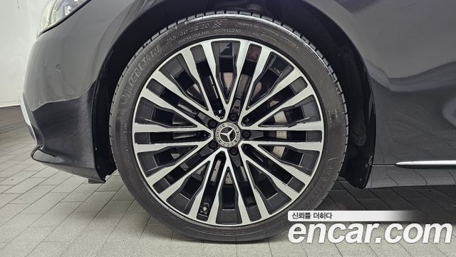 Mercedes-Benz S-Class W223 S580L 4MATIC - фото 4