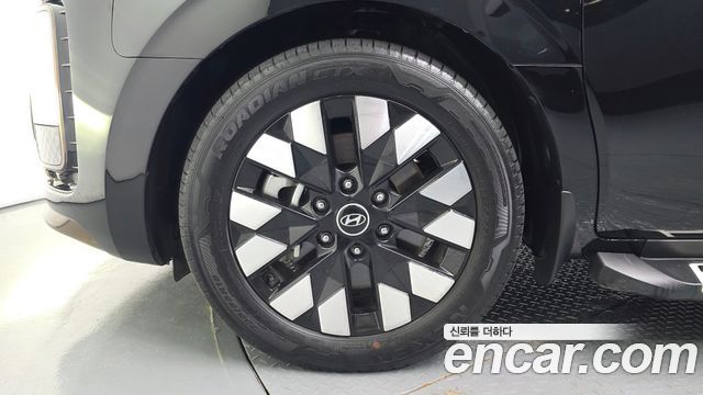 Hyundai Staria 4WD Lounge 9-Seater Inspiration - фото 4