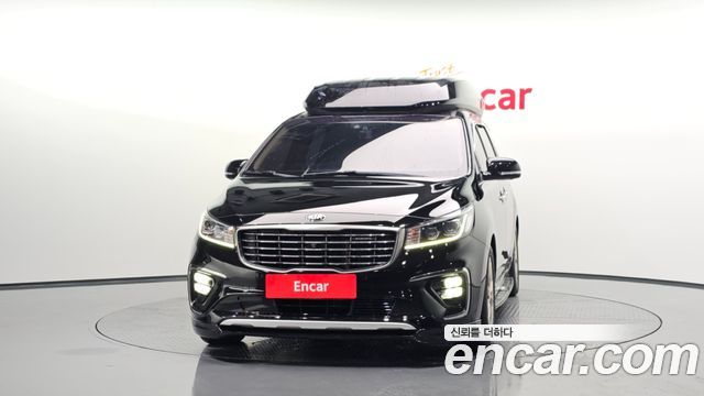 Kia Carnival Новый 9-Seater Hi-Limousine Noblesse Special - фото 2