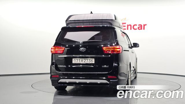 Kia Carnival Новый 9-Seater Hi-Limousine Noblesse Special - фото 3