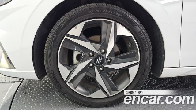 Hyundai Avante CN7 1.6 Inspiration - фото 3
