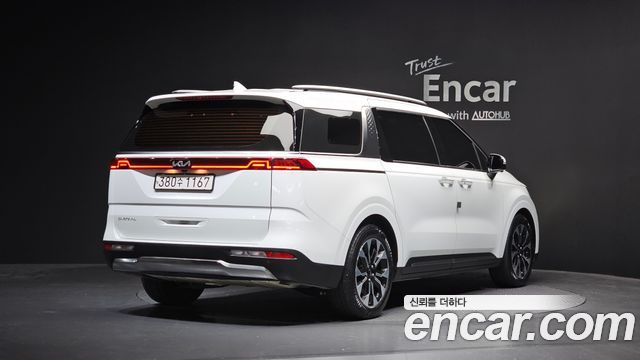 Kia Carnival 4-го поколения 9-Seater Noblesse - фото 0