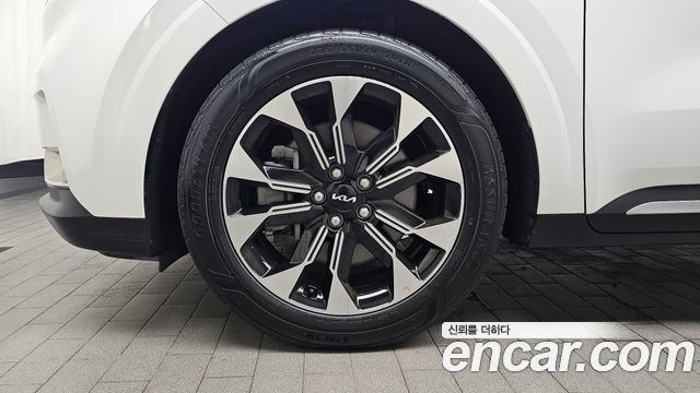 Kia Carnival 4-го поколения 9-Seater Noblesse - фото 3