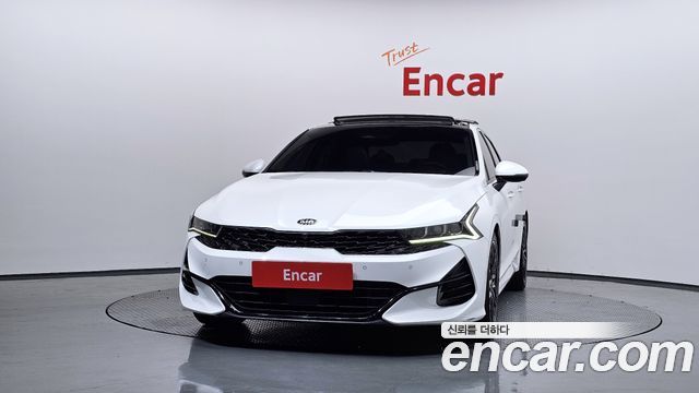 Kia K5 3-го поколения 1.6 Turbo Signature - фото 2
