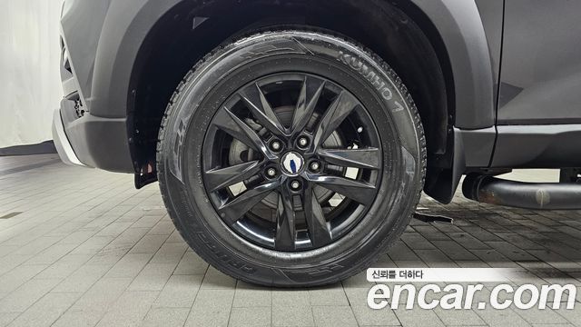 SsangYong Rexton Sports Diesel 2.2 4WD Dynamic Edition (5-Link) - фото 4