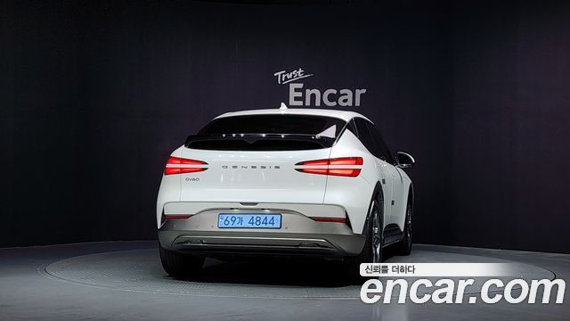 Genesis GV60 Standard - фото 3