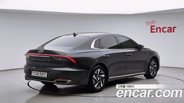 Hyundai Grandeur Новый IG, гибрид Premium - фото 1
