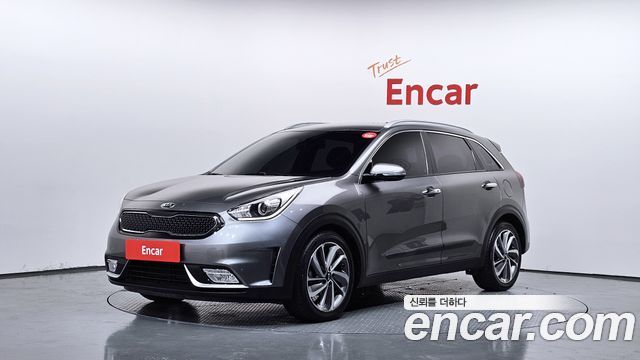 Kia Niro Prestige - фото 0