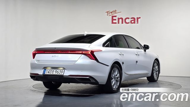 Kia K8 2.5 Gasoline 2WD Noblesse - фото 1