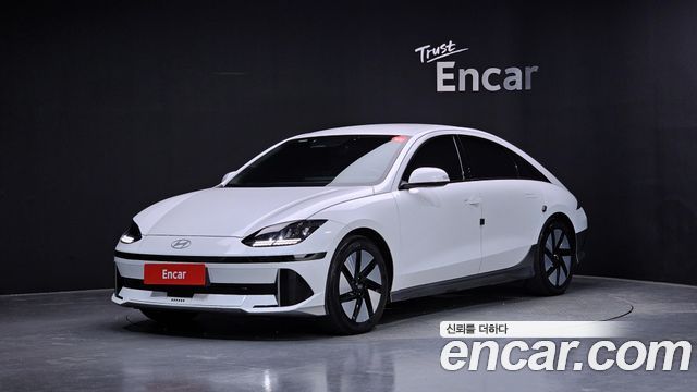 Hyundai Ioniq6 Long Range AWD Exclusive + - фото 0