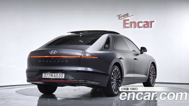 Hyundai Grandeur GN7, гибрид Calligraphy - фото 0