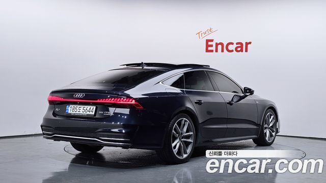 Audi A7 55 TFSI Quattro Premium - фото 1