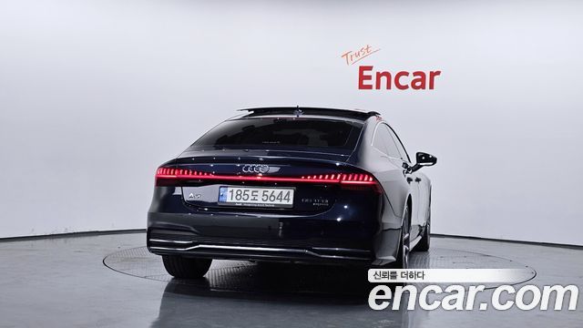 Audi A7 55 TFSI Quattro Premium - фото 3