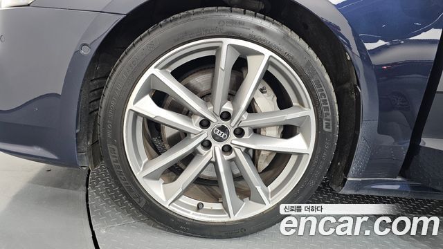Audi A7 55 TFSI Quattro Premium - фото 4