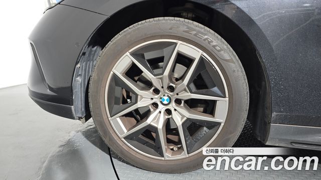 BMW 5-Series G60 520i - фото 4