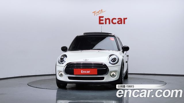Mini Cooper 5Door HIGH 3rd - фото 2
