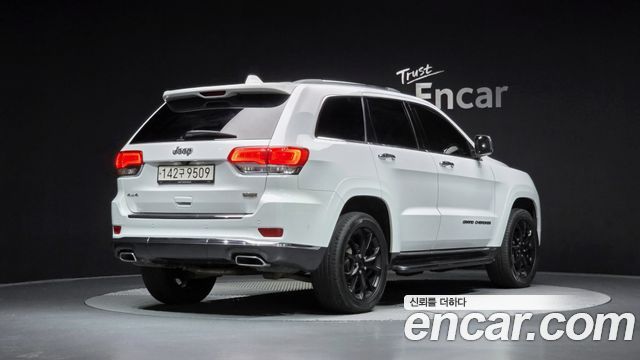 Jeep Cherokee 3.6 Summit WK2 - фото 1