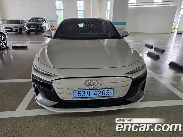 Audi A6 e-Tron Performance S line - фото 0