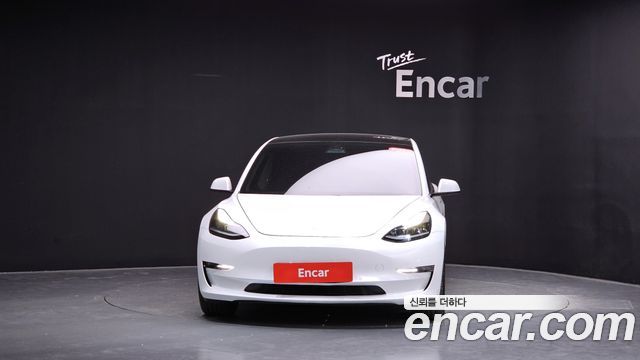 Tesla Model 3 Long Range AWD - фото 1