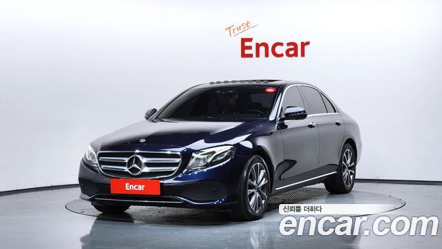 Mercedes-Benz E-Class W213 E300 4MATIC Avnatgarde - фото 0