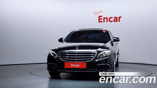 Mercedes-Benz E-Class W213 E220d 4MATIC Exclusive - фото 2