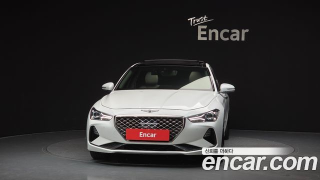 Genesis G70 2.0T Elite - фото 2