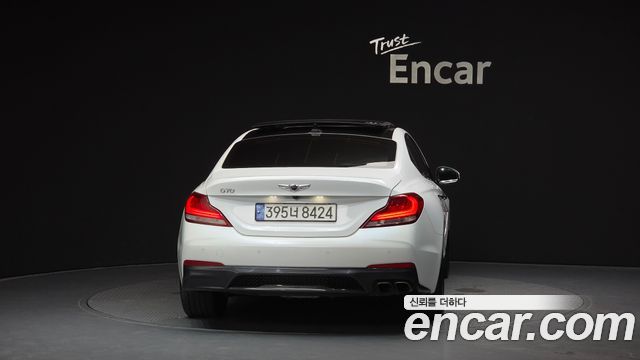 Genesis G70 2.0T Elite - фото 3