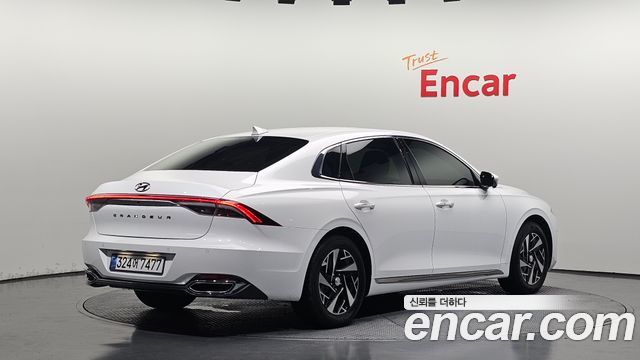 Hyundai Grandeur Новый IG, гибрид Le Blanc - фото 1