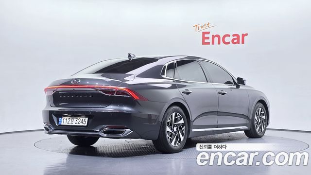 Hyundai Grandeur Новый IG, гибрид Exclusive - фото 1