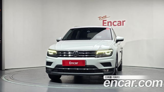 Volkswagen Tiguan 2-го поколения 2.0 TDI Prestige - фото 2