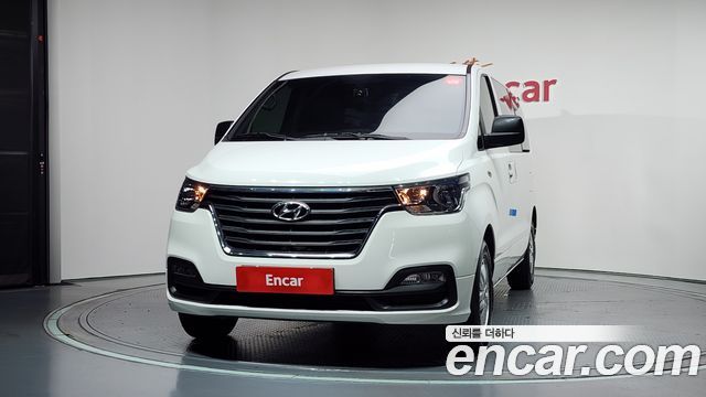 Hyundai Starex Новый Van 3-Seater Smart - фото 2