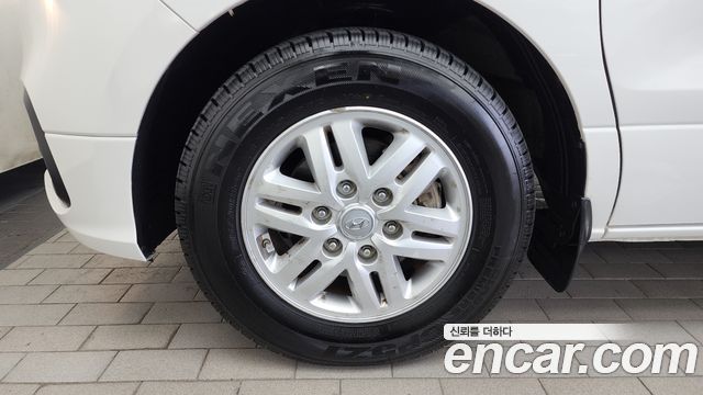 Hyundai Starex Новый Van 3-Seater Smart - фото 4