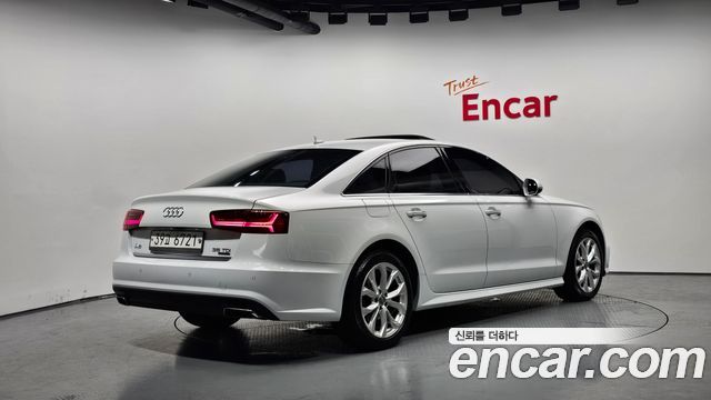 Audi A6 35 TDI Quattro C7 - фото 1