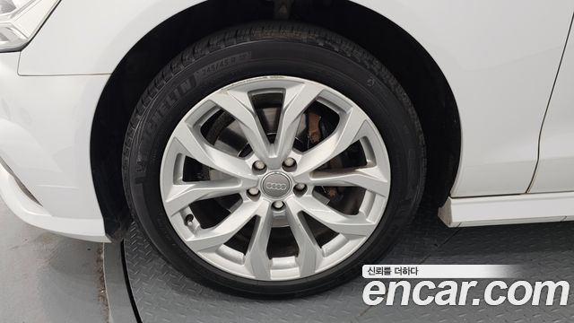 Audi A6 35 TDI Quattro C7 - фото 4