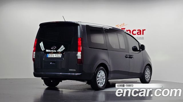 Hyundai Staria Cargo 5-Seater Modern - фото 0