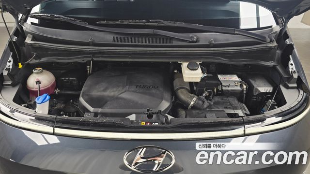 Hyundai Staria Cargo 5-Seater Modern - фото 4