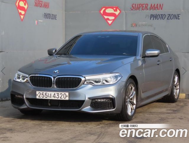 BMW 5-Series G30 520d M Sport Package Plus - фото 0