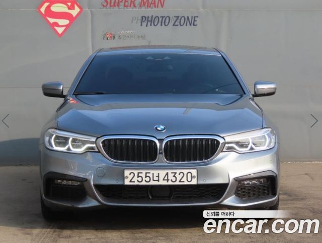 BMW 5-Series G30 520d M Sport Package Plus - фото 1