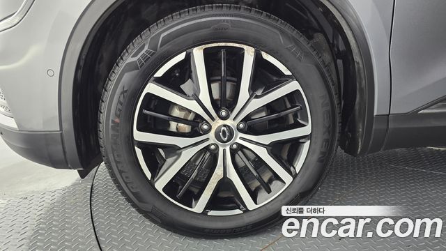 Renault Samsung QM6 Новый 2.0 LPe RE Signature 2WD - фото 3