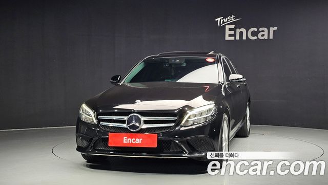 Mercedes-Benz C-Class W205 C220 d Avantgarde - фото 2