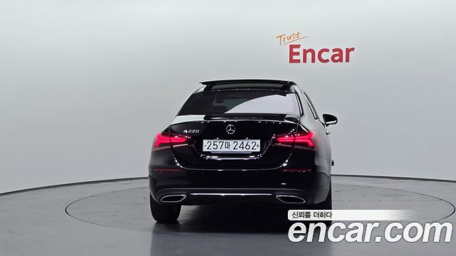 Mercedes-Benz A-Class W177 A220 Sedan - фото 3