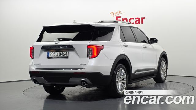 Ford Explorer 6-го поколения 2.3 LimIted 4WD - фото 1