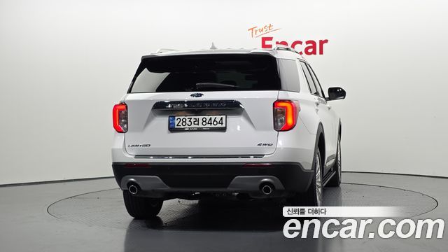 Ford Explorer 6-го поколения 2.3 LimIted 4WD - фото 3