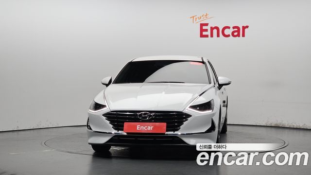 Hyundai Sonata DN8 2.0 Smart - фото 1