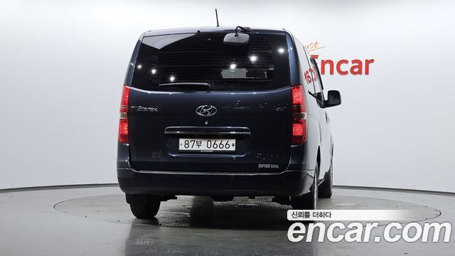 Hyundai Starex Новый Van 5-Seater Modern - фото 2