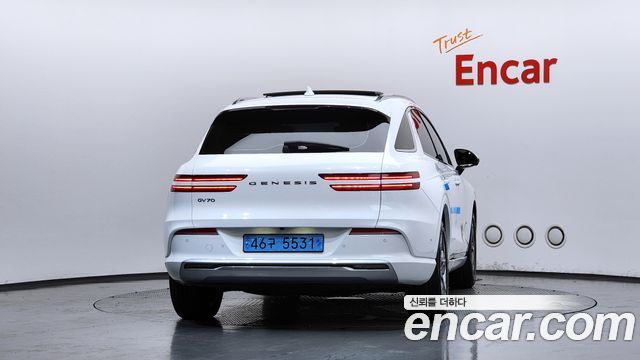 Genesis GV70 e-AWD - фото 3