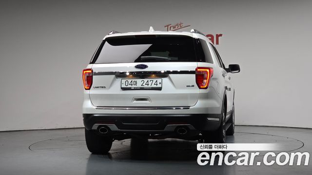 Ford Explorer 2.3 Limited 4WD 5th - фото 2